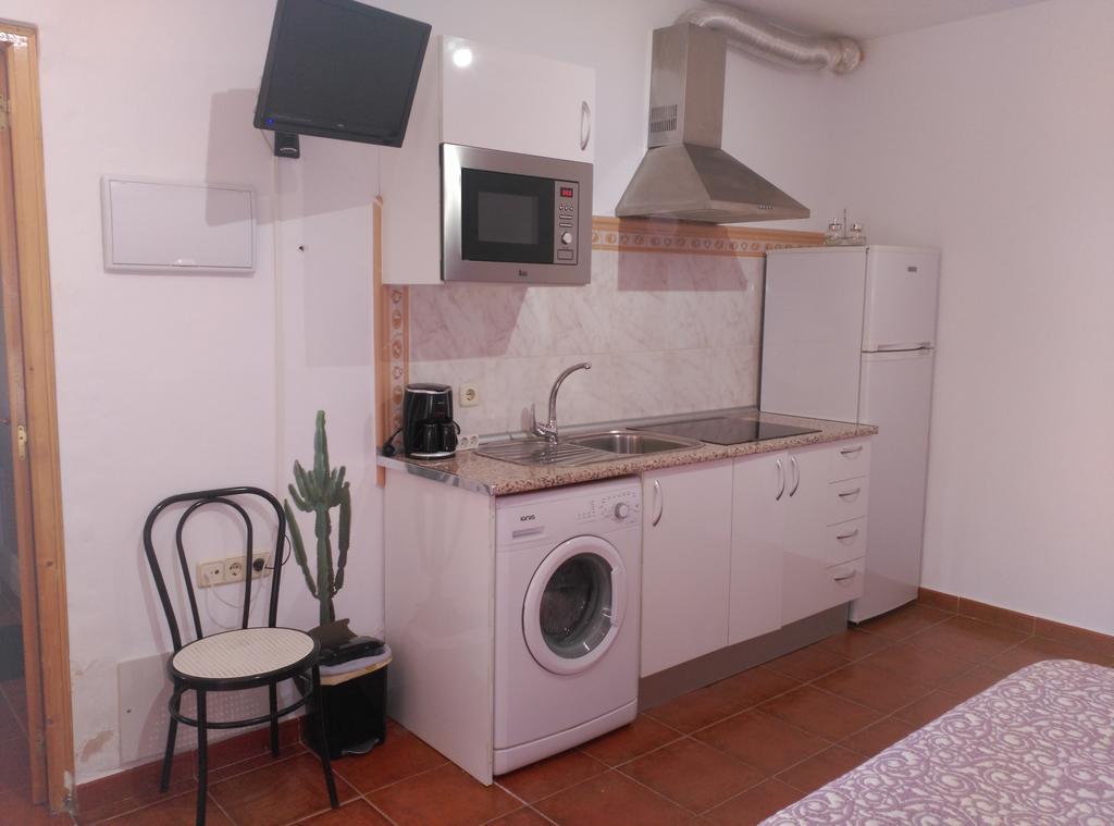 Hostal Restaurante "El Cercao" Sauca Esterno foto